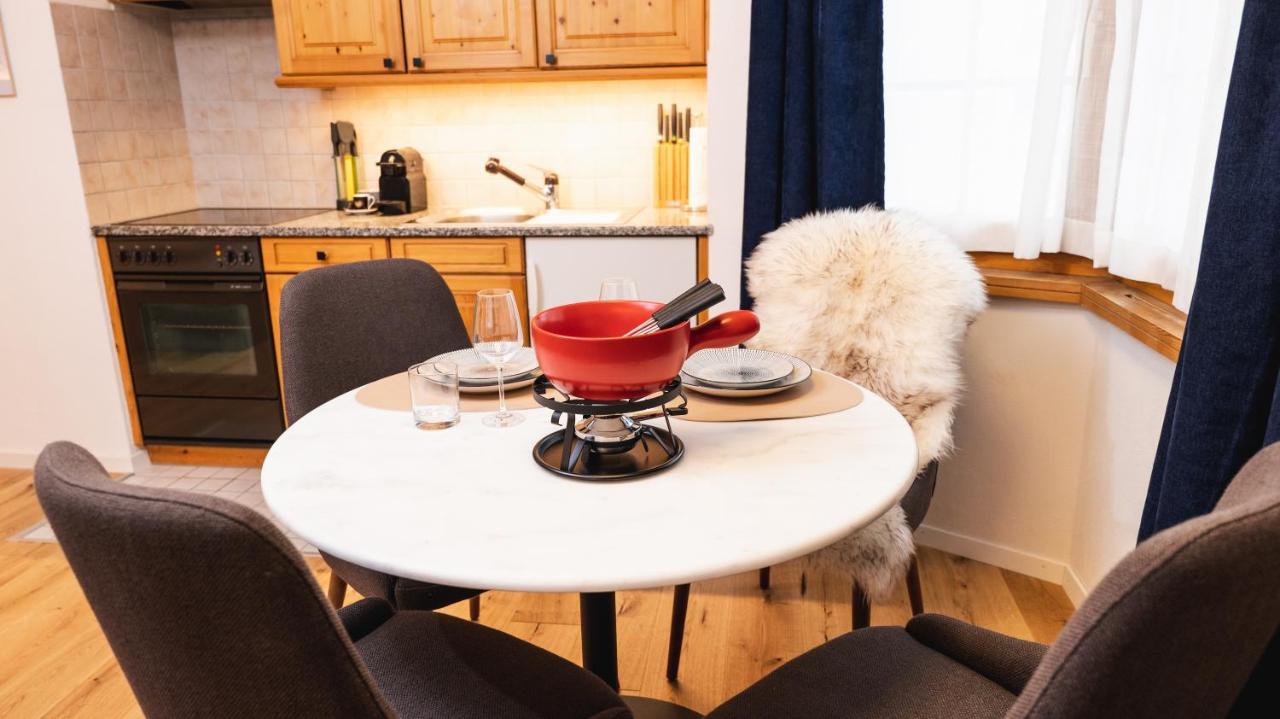 קלוסטר Wunderstay Alpine 16 Chic Studio Central Location מראה חיצוני תמונה